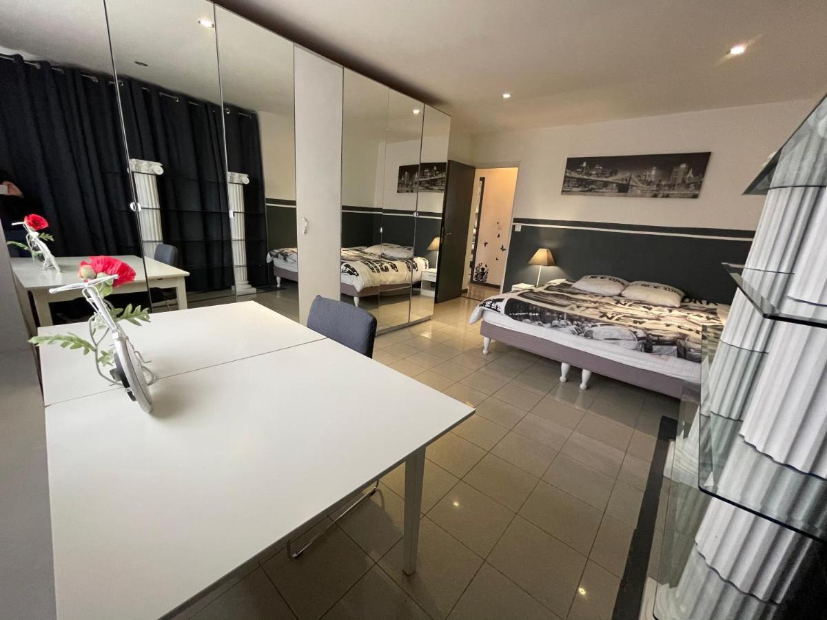 Chambres privées en colocations villeurbanne cusset Extérieur photo