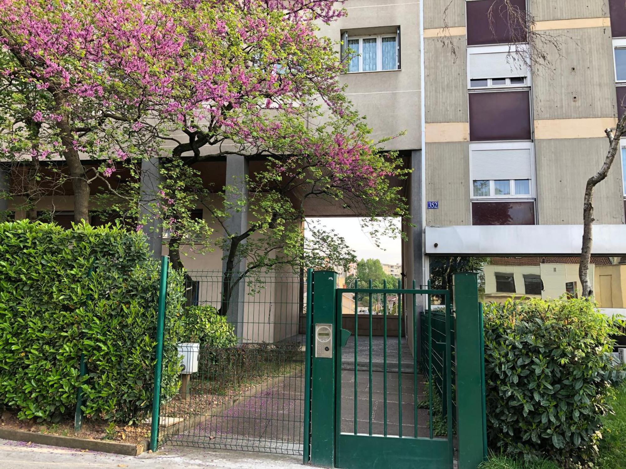 Chambres privées en colocations villeurbanne cusset Extérieur photo