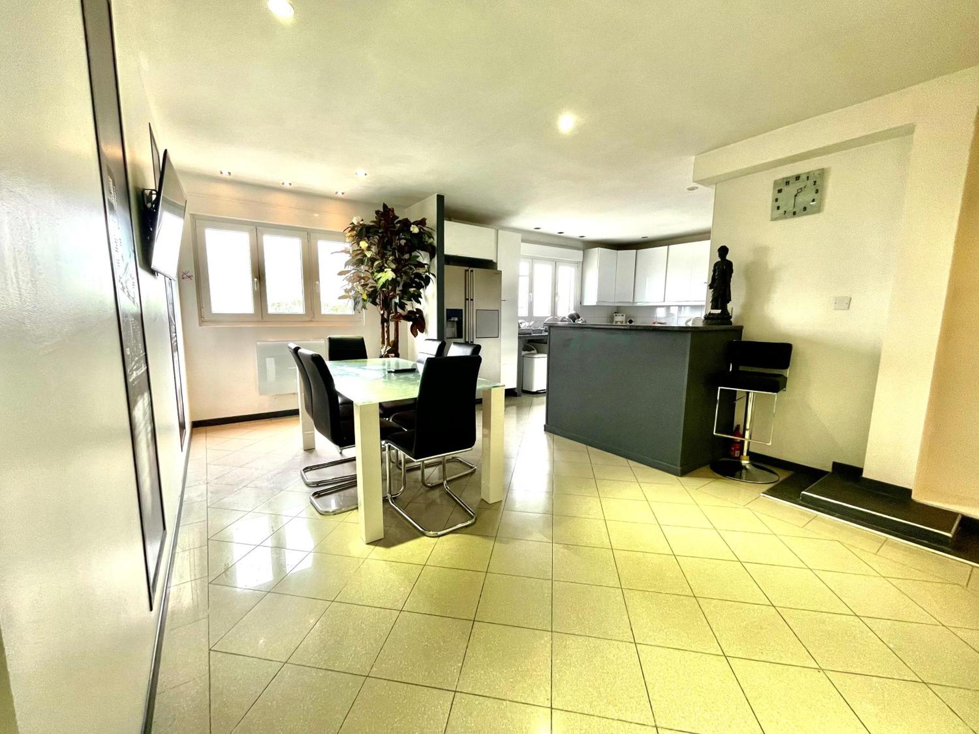 Chambres privées en colocations villeurbanne cusset Extérieur photo