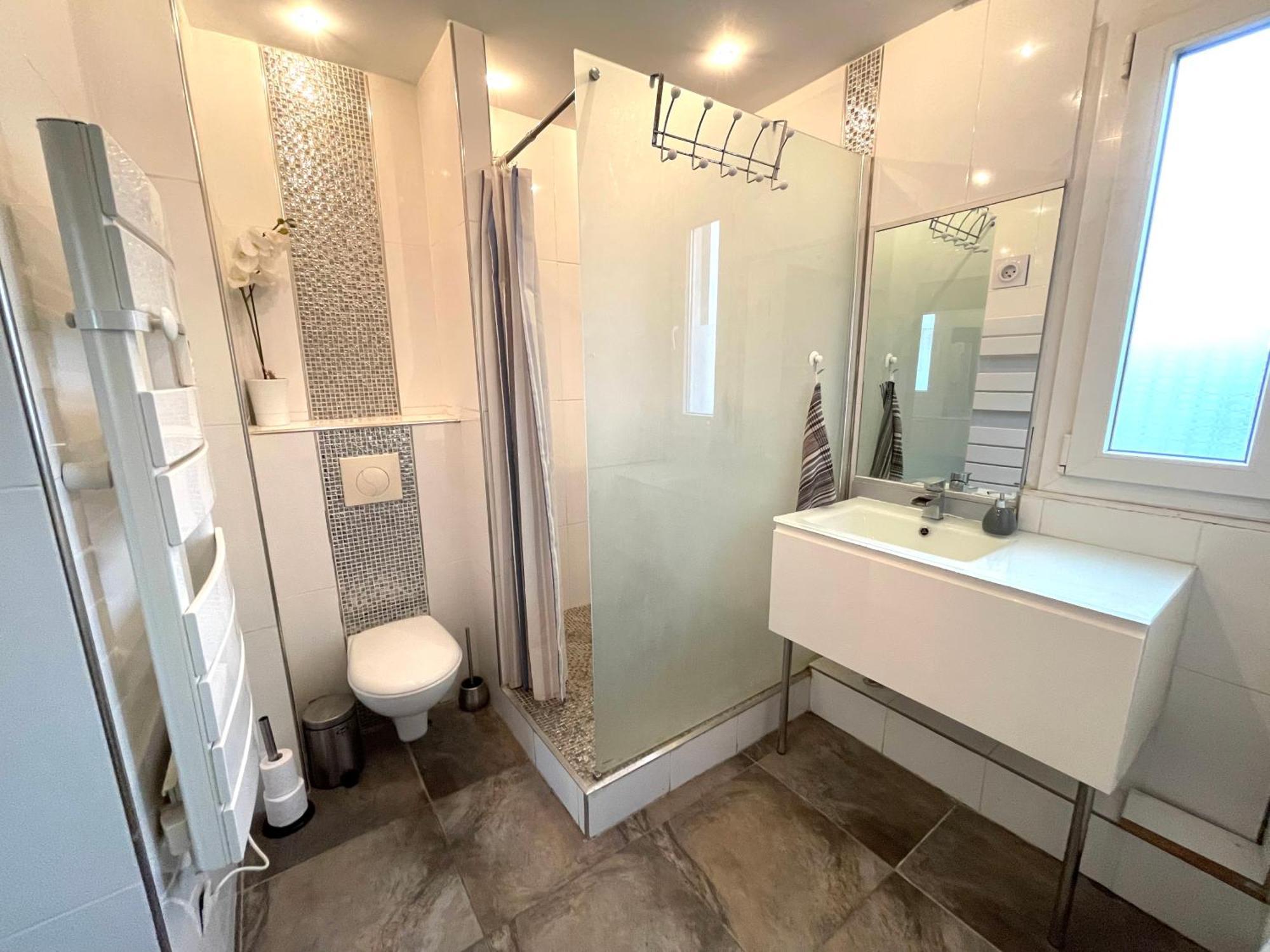 Chambres privées en colocations villeurbanne cusset Extérieur photo